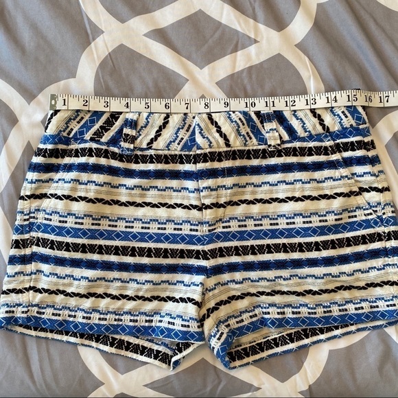 GAP cotton striped blue and white shorts size 2 - Picture 8 of 11